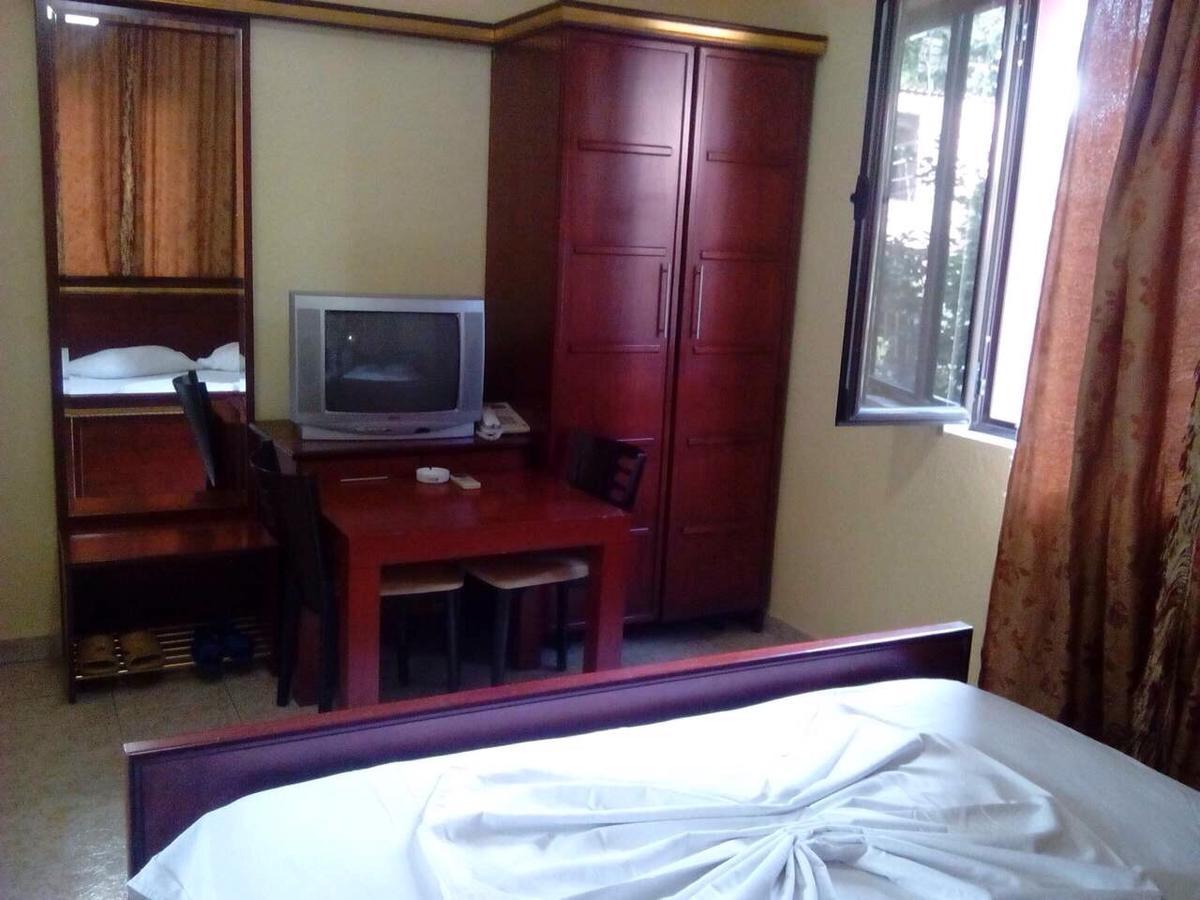 טיראנה Hotel Deja מראה חיצוני תמונה