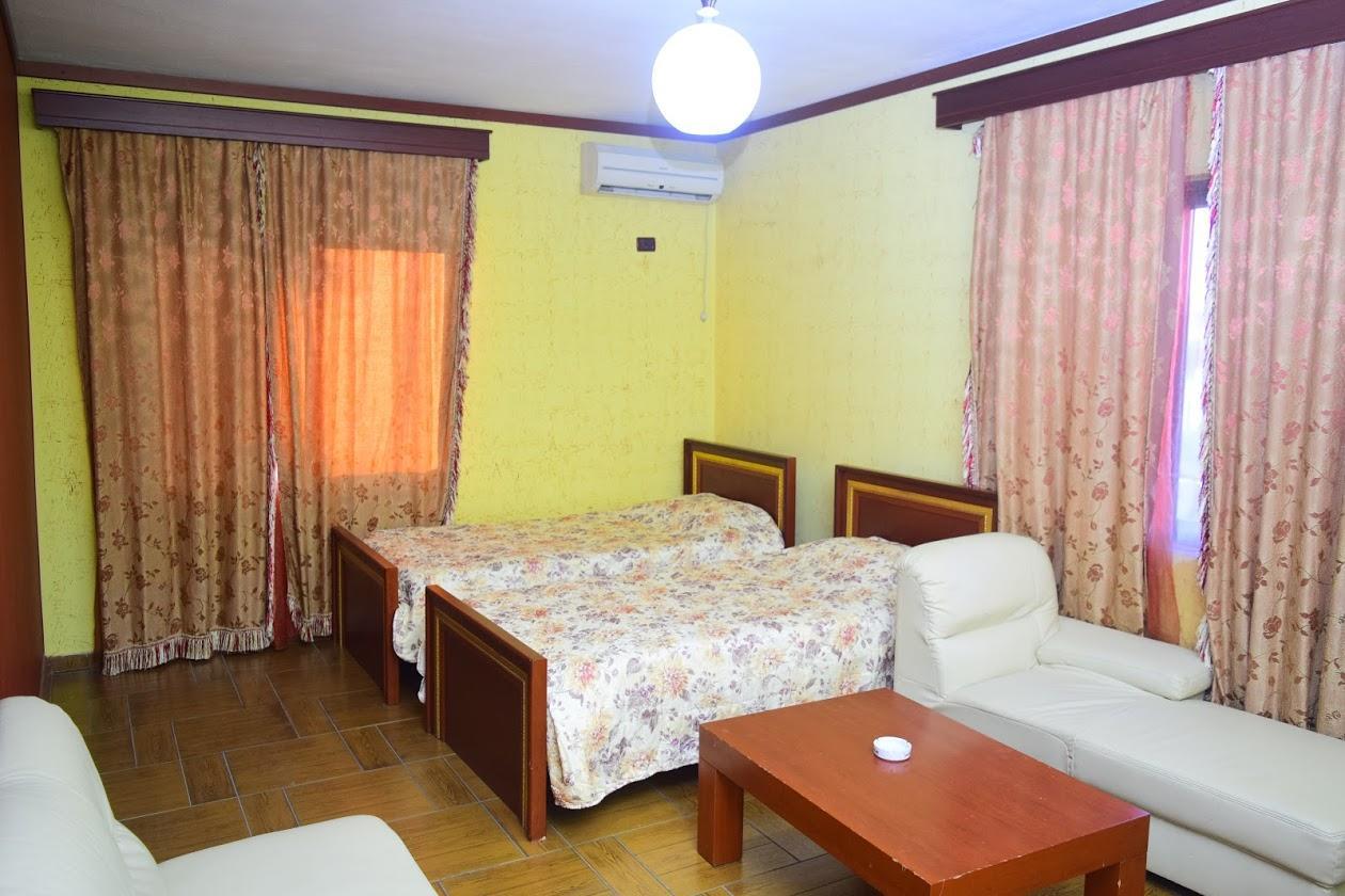 טיראנה Hotel Deja מראה חיצוני תמונה